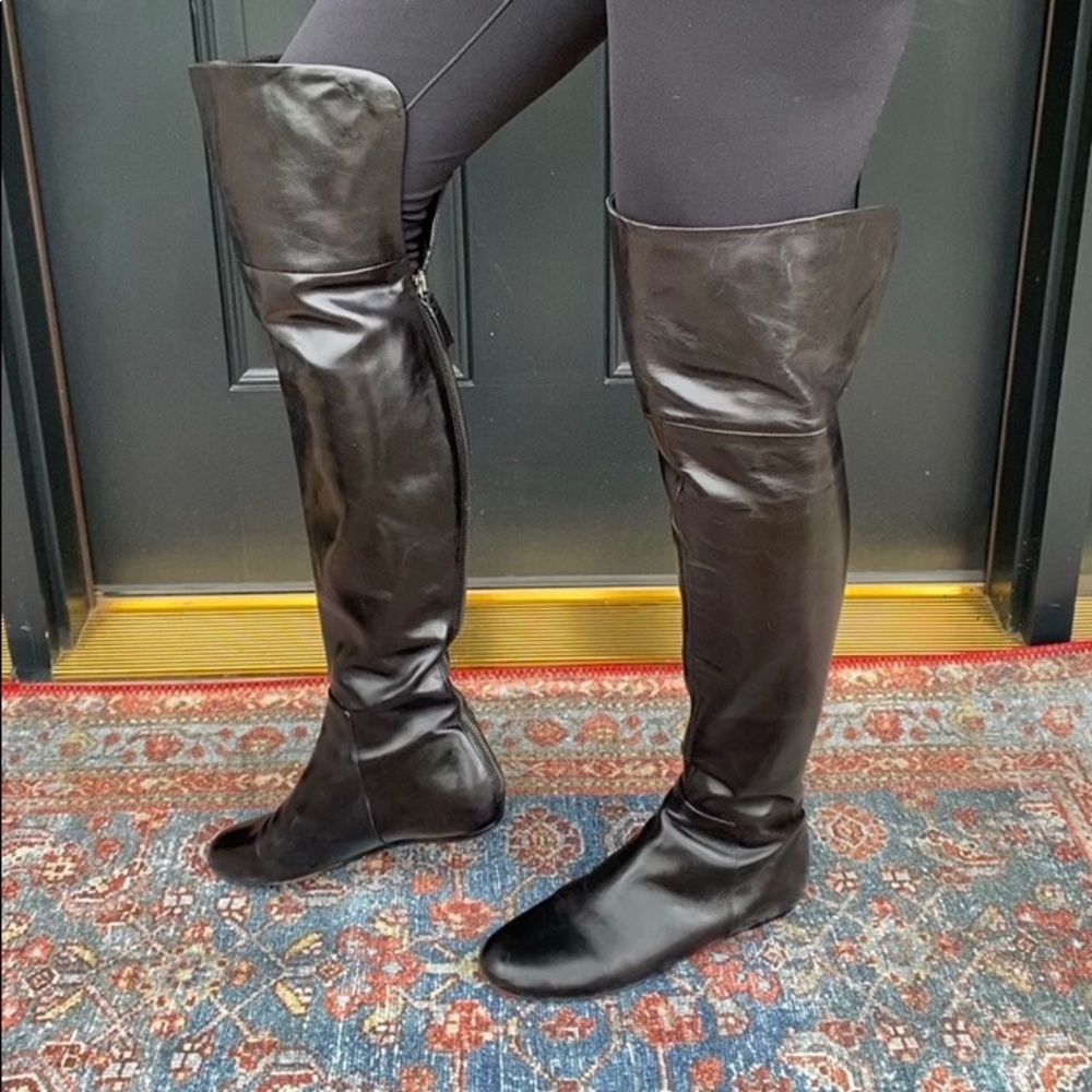 Vera Wang Lavender Label Larissa Over Knee Boots